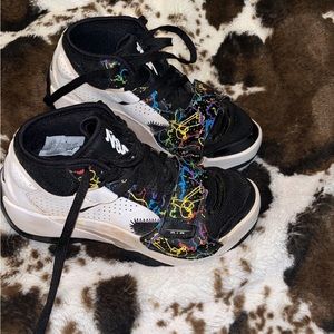 Size 4.5 youth Jordan’s